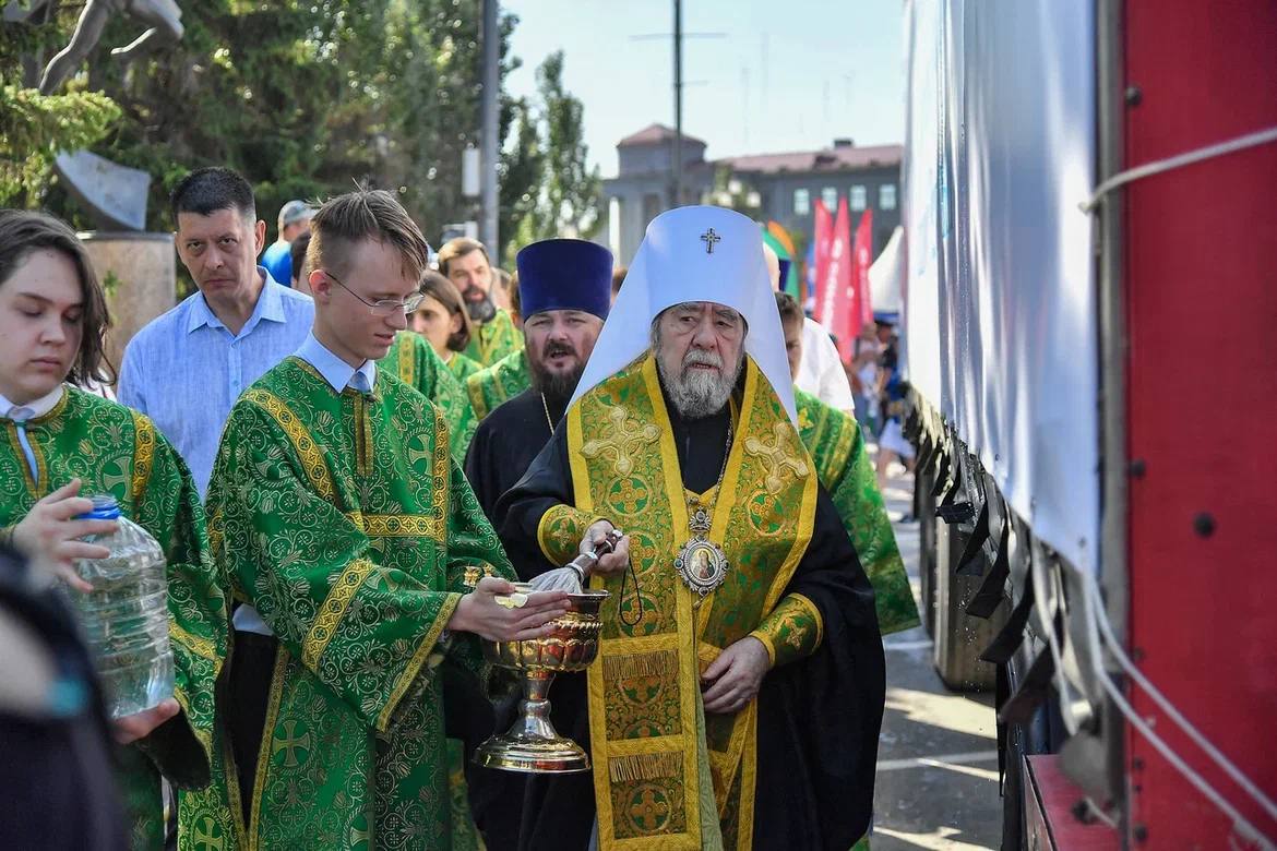 Омской епархией Русской Православной Церкви (Московский Патриархат) при  поддержке Правительства Омской области собрана гуманитарная помощь для  жителей Стаханова. | 04.06.2023 | Исилькуль - БезФормата