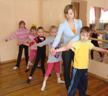 На уроке у молодого педагога О.Р. Ивлевой.