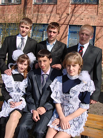 А. Полянский, С. Овчаренко, Д. Филин, К. Гребенюк, Е. Тихонов, А. Цымбал.