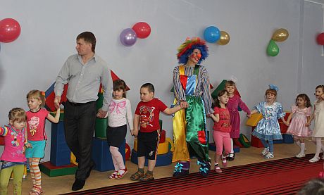 Именинный «каравай» для «Радуги».